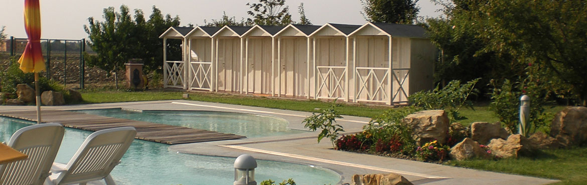 cabine in legno per piscine